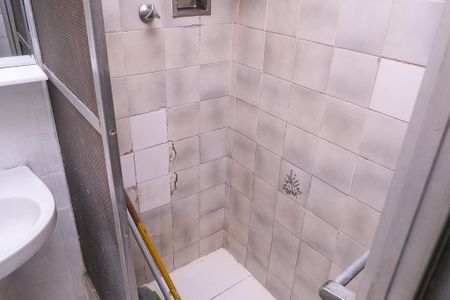 Apartamento para alugar com 60m², 2 quartos e sem vaga Apartamento para alugar com 60m², 2 quartos e sem vagaBanheiro