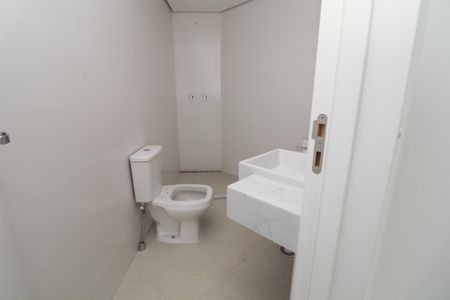 Apartamento à venda com 124m², 3 quartos e 2 vagasBanheiro da Suíte 3