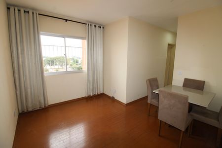 Sala de apartamento para alugar com 3 quartos, 72m² em Monte Castelo, São José dos Campos