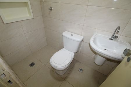 Apartamento para alugar com 72m², 3 quartos e 1 vagaBanheiro 2