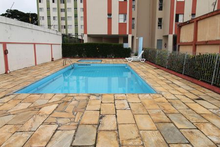 Apartamento para alugar com 72m², 3 quartos e 1 vagaÁrea comum - Piscina