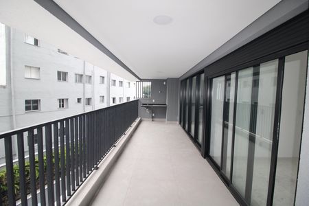 Apartamento à venda com 58m², 1 quarto e 1 vagaSala / Cozinha - Varanda