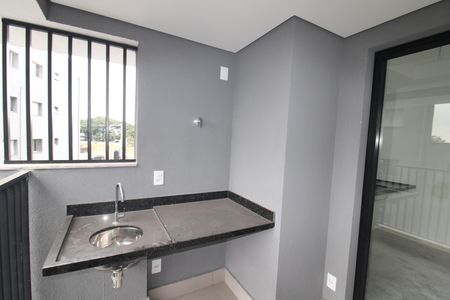 Apartamento à venda com 58m², 1 quarto e 1 vagaSala / Cozinha - Varanda