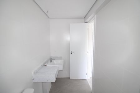 Apartamento à venda com 137m², 3 quartos e 2 vagasQuarto 2 - Banheiro