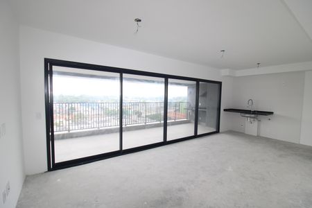 Apartamento à venda com 119m², 3 quartos e 2 vagasSala / Cozinha