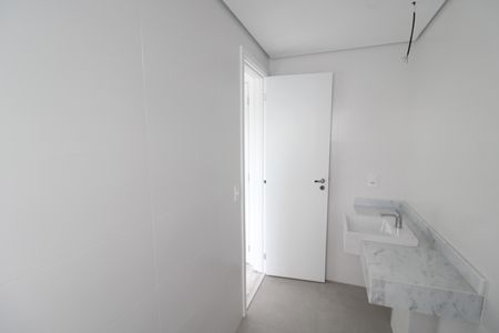 Apartamento à venda com 118m², 3 quartos e 2 vagasQuarto 1 - Banheiro
