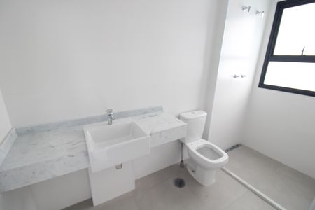 Apartamento à venda com 117m², 3 quartos e 2 vagasQuarto 2 - Banheiro
