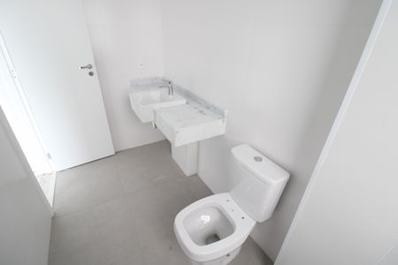 Apartamento à venda com 117m², 3 quartos e 2 vagasQuarto 2 - Banheiro