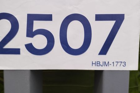 Apartamento à venda com 117m², 3 quartos e 2 vagas Apartamento à venda com 117m², 3 quartos e 2 vagasFachada