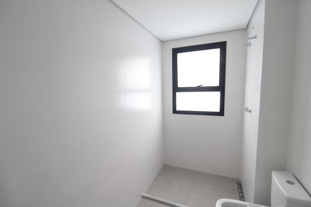 Apartamento à venda com 117m², 3 quartos e 2 vagasQuarto 3 - Banheiro