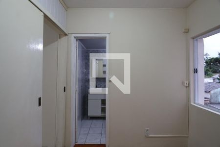 Quarto de apartamento para alugar com 1 quarto, 40m² em Guajuviras, Canoas