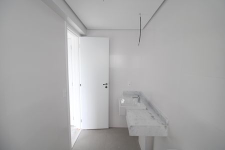 Apartamento à venda com 117m², 3 quartos e 2 vagasQuarto 2 - Banheiro