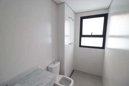Apartamento à venda com 119m², 3 quartos e 2 vagasQuarto 1 - Banheiro
