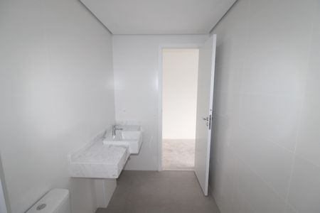 Apartamento à venda com 118m², 3 quartos e 2 vagasQuarto 3 - Banheiro