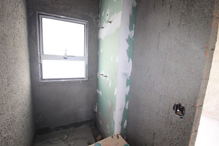 Apartamento à venda com 223m², 4 quartos e 3 vagasQuarto 2 - Banheiro