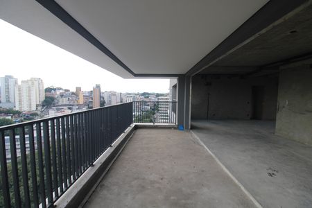 Apartamento à venda com 223m², 4 quartos e 3 vagasSala / Cozinha