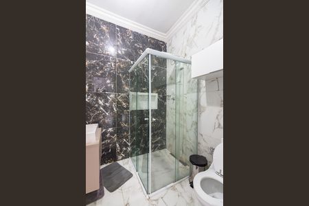 Casa à venda com 234m², 4 quartos e 2 vagasBanheiro 3