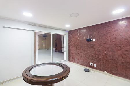 Casa à venda com 234m², 4 quartos e 2 vagasSuíte 
