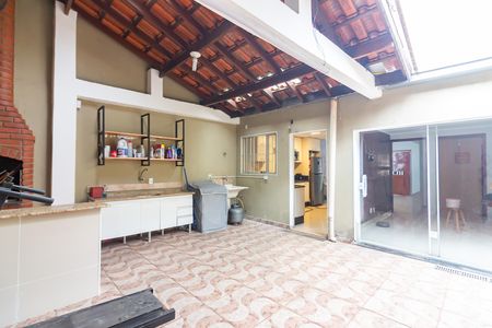 Casa à venda com 234m², 4 quartos e 2 vagasÁrea Gourmet