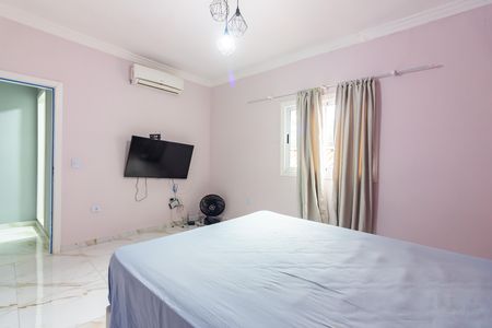 Casa à venda com 234m², 4 quartos e 2 vagasQuarto 2