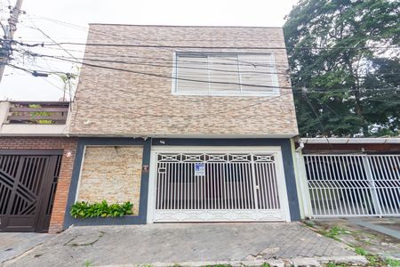 Casa à venda com 234m², 4 quartos e 2 vagasFachada