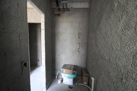 Apartamento à venda com 222m², 3 quartos e 3 vagasQuarto 1 - Banheiro