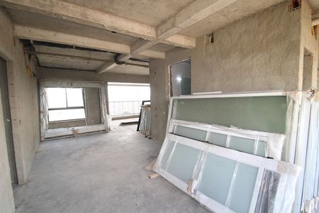 Apartamento à venda com 222m², 3 quartos e 3 vagasSala / Cozinha