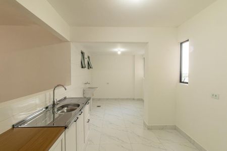 Apartamento à venda com 90m², 1 quarto e 1 vaga Apartamento à venda com 90m², 1 quarto e 1 vagaCozinha e Área de Serviço