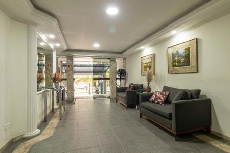 Apartamento à venda com 90m², 1 quarto e 1 vaga Apartamento à venda com 90m², 1 quarto e 1 vagaHall social