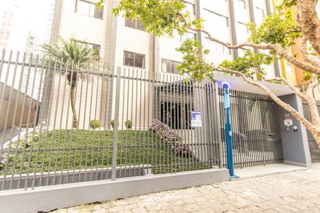 Apartamento à venda com 90m², 1 quarto e 1 vaga Apartamento à venda com 90m², 1 quarto e 1 vagaPlaca
