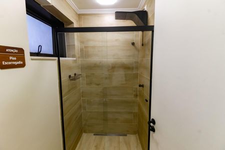 Apartamento à venda com 187m², 4 quartos e 3 vagas Apartamento à venda com 187m², 4 quartos e 3 vagasSpa - Ducha