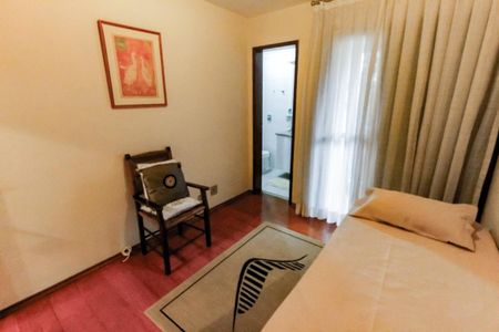Apartamento à venda com 187m², 4 quartos e 3 vagas Apartamento à venda com 187m², 4 quartos e 3 vagasSuíte 4
