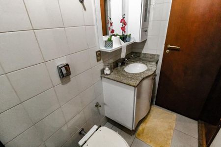 Apartamento à venda com 187m², 4 quartos e 3 vagas Apartamento à venda com 187m², 4 quartos e 3 vagasBanheiro da Suíte 4