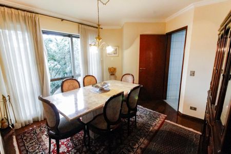 Apartamento à venda com 187m², 4 quartos e 3 vagas Apartamento à venda com 187m², 4 quartos e 3 vagasSala 2 - Jantar