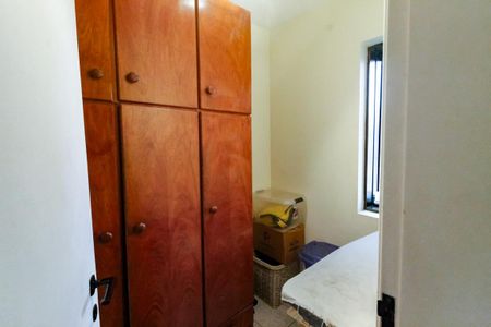 Apartamento à venda com 187m², 4 quartos e 3 vagas Apartamento à venda com 187m², 4 quartos e 3 vagasQuarto de Serviço 1