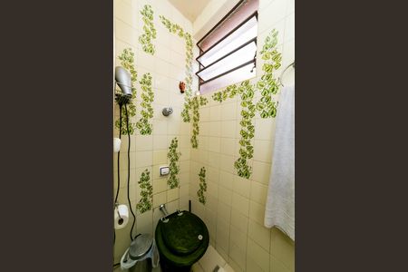 Apartamento para alugar com 150m², 5 quartos e 2 vagas Apartamento para alugar com 150m², 5 quartos e 2 vagasBanheiro da Suíte