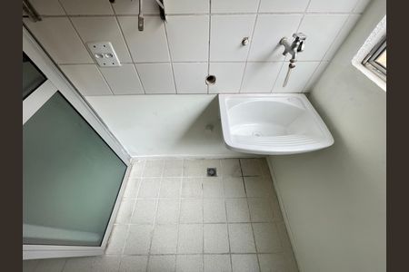 Apartamento para alugar com 55m², 3 quartos e 1 vaga Apartamento para alugar com 55m², 3 quartos e 1 vagaÁrea de serviço
