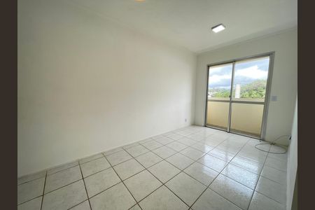 Sala de apartamento para alugar com 3 quartos, 55m² em Raposo Tavares, São Paulo