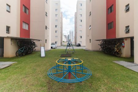 Apartamento para alugar com 60m², 2 quartos e 1 vaga Apartamento para alugar com 60m², 2 quartos e 1 vagaÁrea comum - Playground