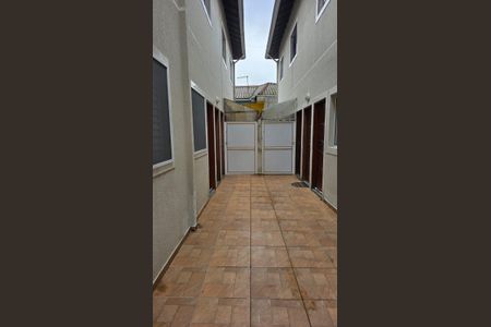 Casa de condomínio para alugar com 50m², 2 quartos e 1 vaga Casa de condomínio para alugar com 50m², 2 quartos e 1 vagaGaragem