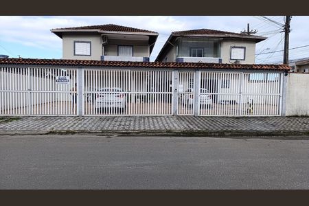 Casa de condomínio para alugar com 50m², 2 quartos e 1 vaga Casa de condomínio para alugar com 50m², 2 quartos e 1 vagaFachada