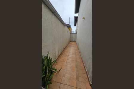 Casa de condomínio para alugar com 50m², 2 quartos e 1 vaga Casa de condomínio para alugar com 50m², 2 quartos e 1 vagaCorredor