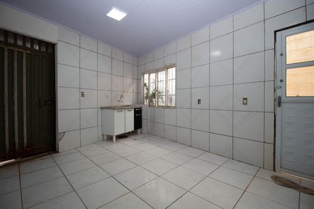 Studio para alugar com 60m², 1 quarto e sem vaga Studio para alugar com 60m², 1 quarto e sem vagaSala/Cozinha
