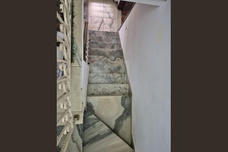 Casa à venda com 235m², 4 quartos e 2 vagas