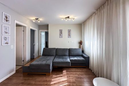 Apartamento à venda com 73m², 2 quartos e 1 vagaSala