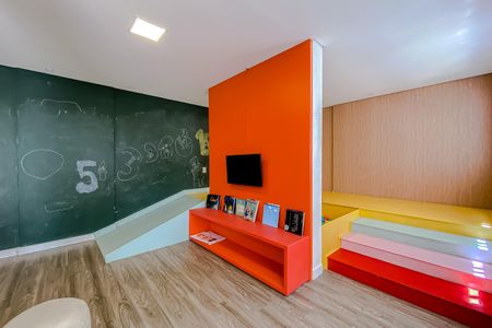 Apartamento à venda com 73m², 2 quartos e 1 vagaÁrea comum
