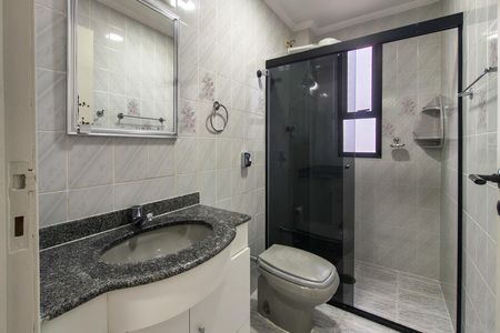 Apartamento para alugar com 165m², 3 quartos e 3 vagas Apartamento para alugar com 165m², 3 quartos e 3 vagasBanheiro da Suíte 1