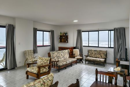 Apartamento para alugar com 165m², 3 quartos e 3 vagas Apartamento para alugar com 165m², 3 quartos e 3 vagasSala