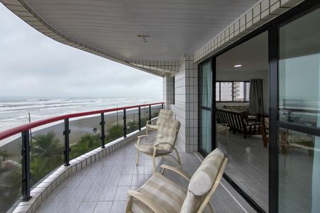 Apartamento para alugar com 165m², 3 quartos e 3 vagas Apartamento para alugar com 165m², 3 quartos e 3 vagasSacada