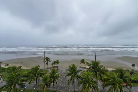 Apartamento para alugar com 165m², 3 quartos e 3 vagas Apartamento para alugar com 165m², 3 quartos e 3 vagasVista da Sacada